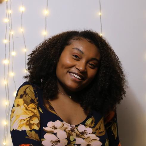 Jahnia Treadwell Headshot