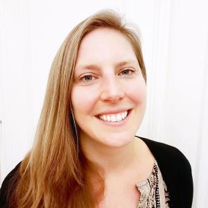 Karin Jors headshot